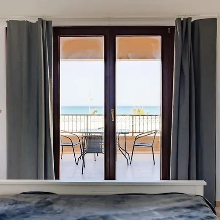 Maria's Sea View 아파트 *